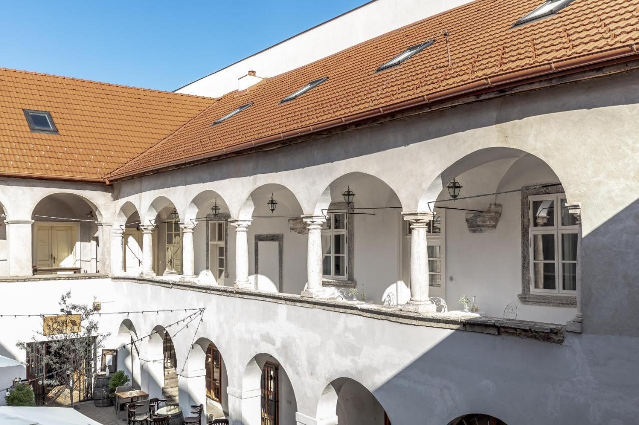 Apartments 1620Yr Trnava Exterior foto